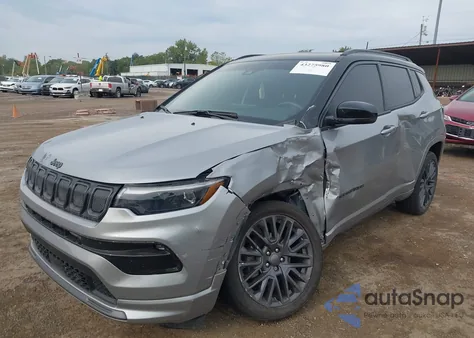 2022 Jeep Compass High Altitude 4X4 из США, поврежденный, VIN 3C4NJDCB5NT140708